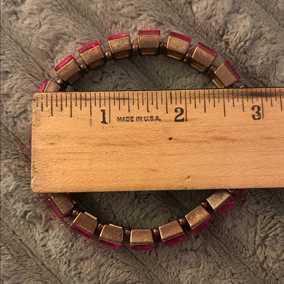 Women’s Plus Size Pink Sparkly Stones Stretch Bracelet Size Large - Picture 6 of 11